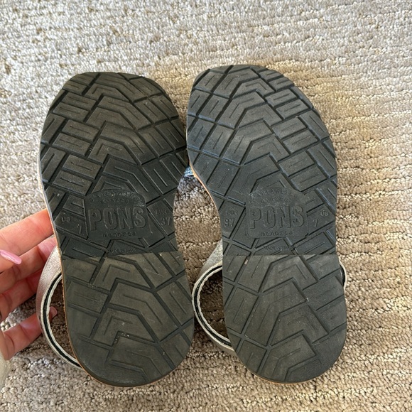 Silver Pons Leather Sandals - Picture 7 of 9